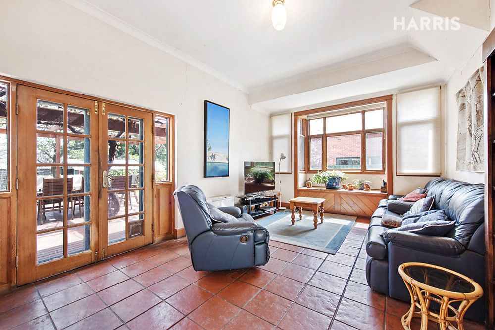 9 Annesley Avenue, Trinity Gardens SA 5068, Image 1