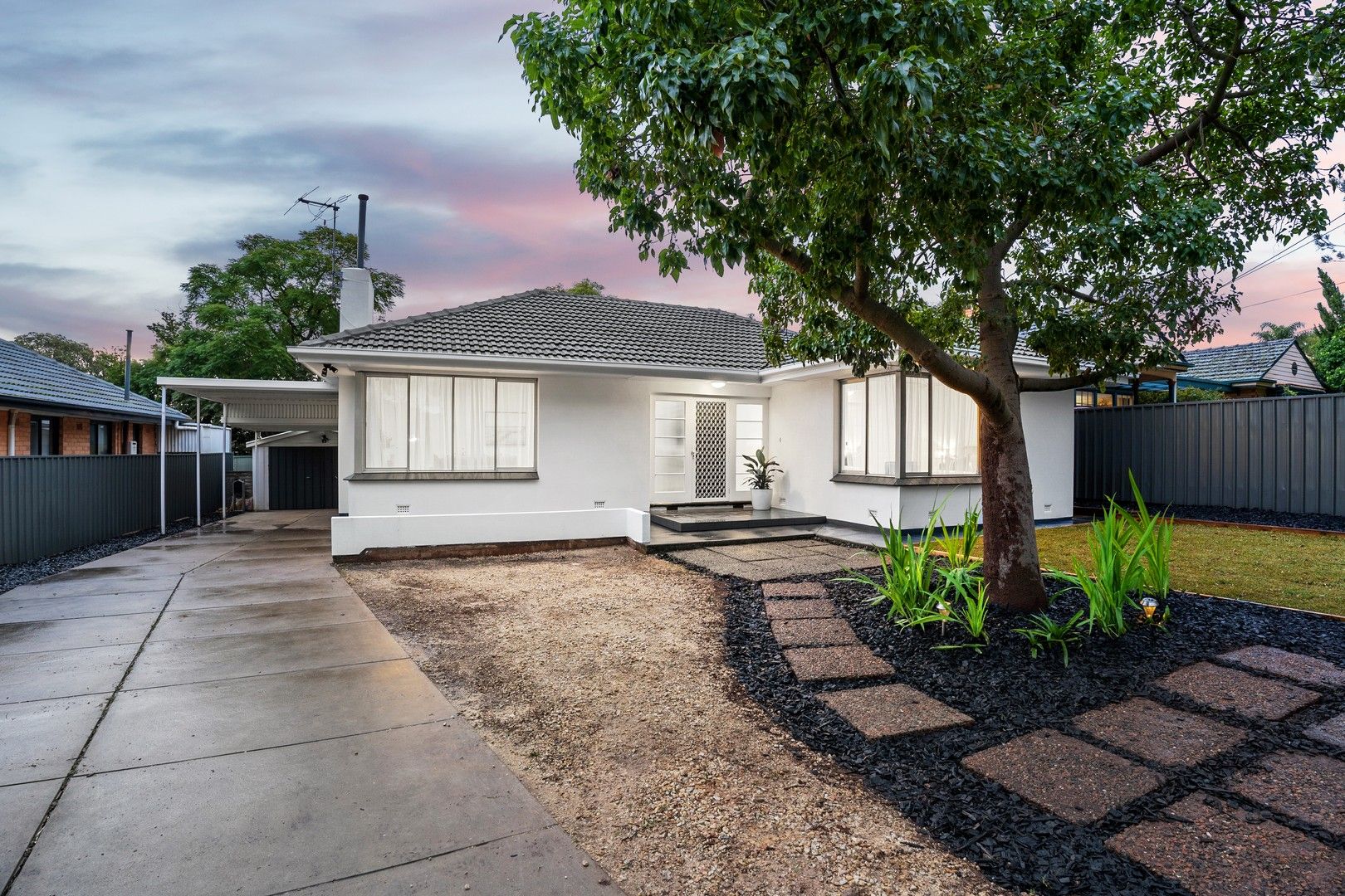 3 bedrooms House in 13 Black Top Road HILLBANK SA, 5112