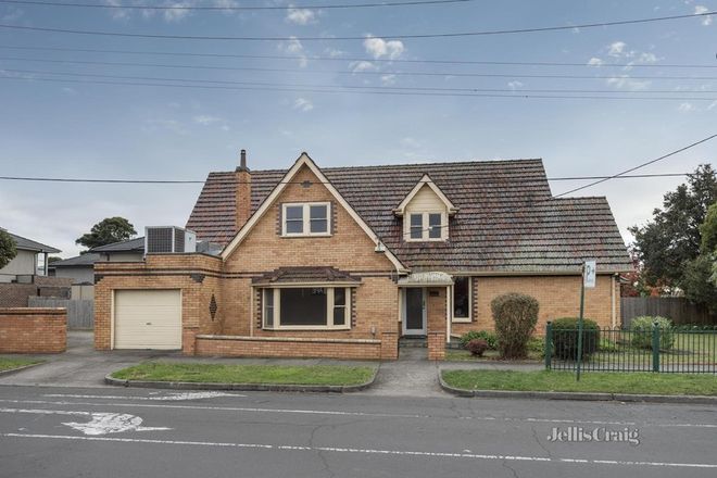 Picture of 541 Middleborough Road, BOX HILL NORTH VIC 3129