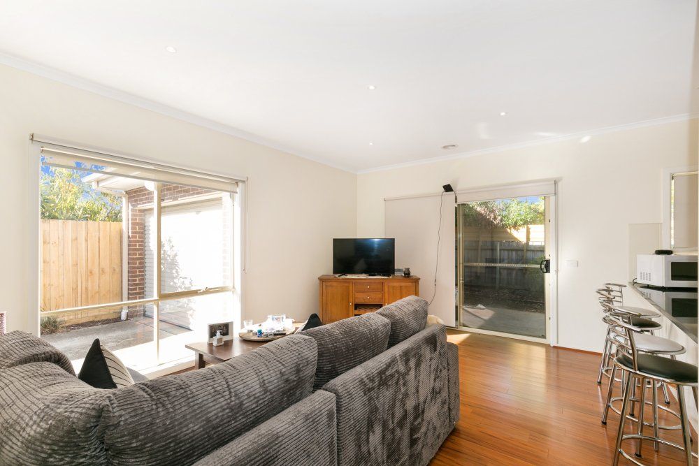 2/52 Frudal Crescent, Knoxfield VIC 3180, Image 2