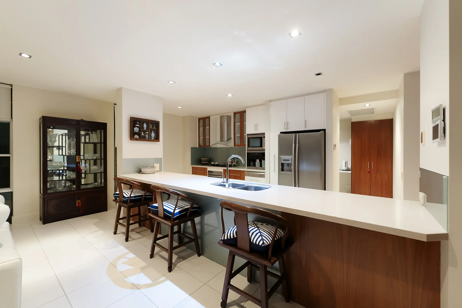 Additional image 10 of 77 Sir Bruce Small Boulevard, Benowa Waters QLD 4217