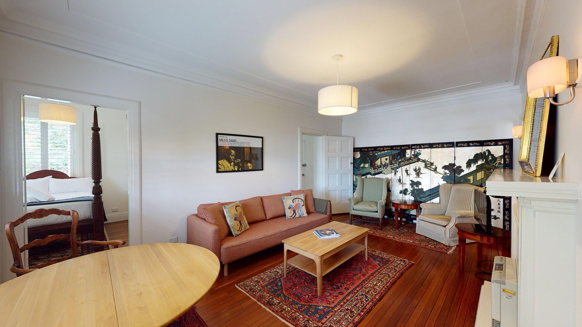 2 bedrooms Apartment / Unit / Flat in 10/166 New South Head Road, WOOLLAHRA NSW, 2025