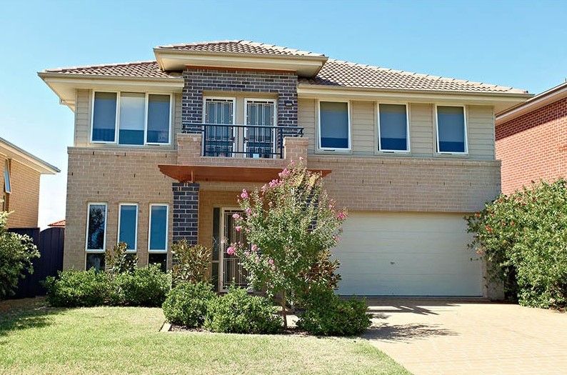 4 bedrooms House in 7 Cavenah Way KELLYVILLE RIDGE NSW, 2155