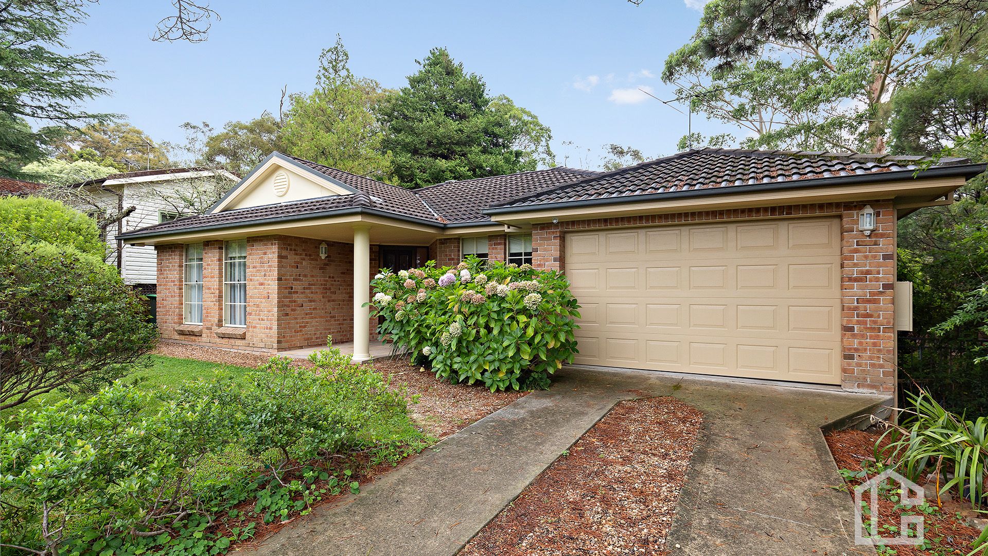 12A Mount View Avenue, Hazelbrook Property History & Address Research Domain