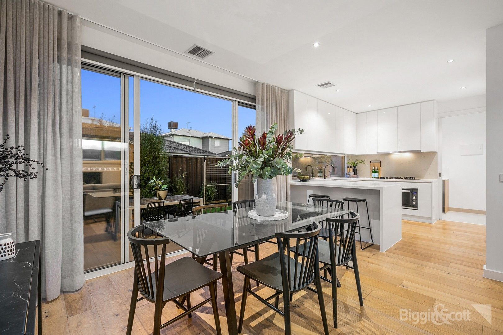 2/148 Blyth Street, Altona VIC 3018, Image 0