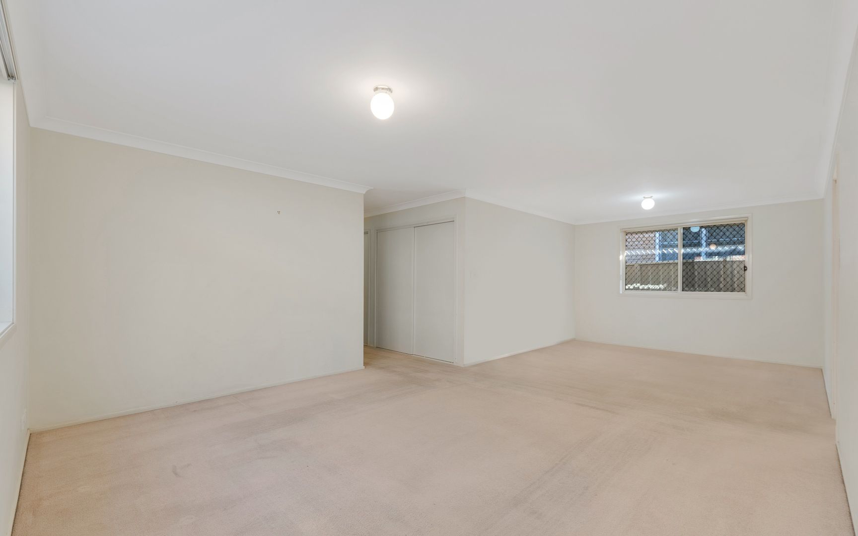 92A Canterbury Road, Glenfield NSW 2167, Image 1