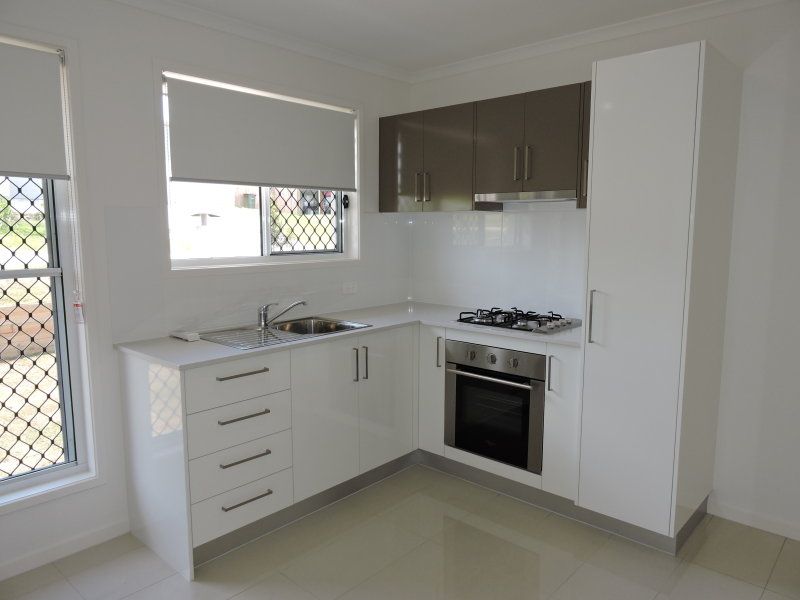 Unit 2/7 Lloyd Street, Beerwah QLD 4519 Duplex For Rent 445 Domain
