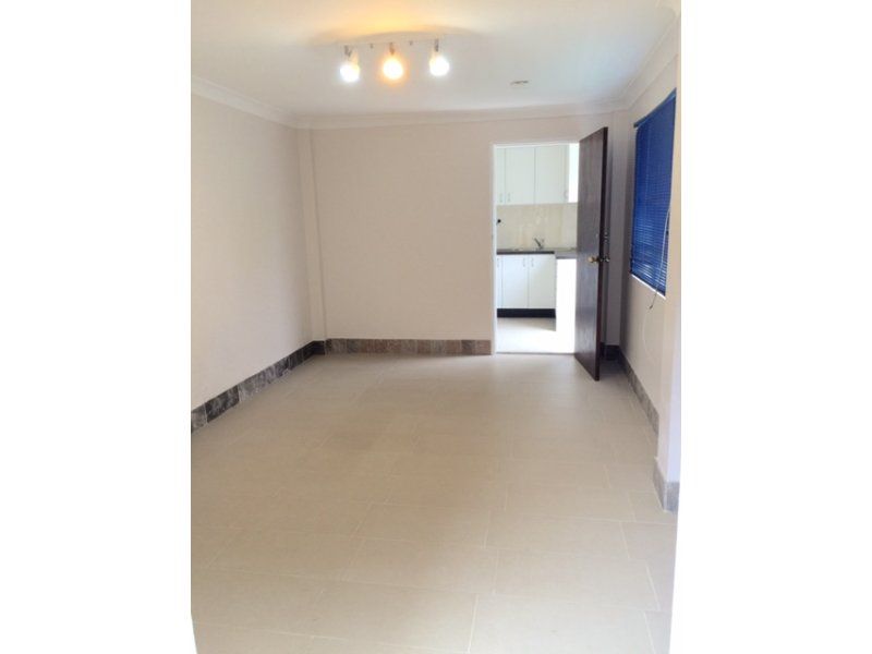 Grannyflat/57 Margaret Street, Kingsgrove NSW 2208, Image 1