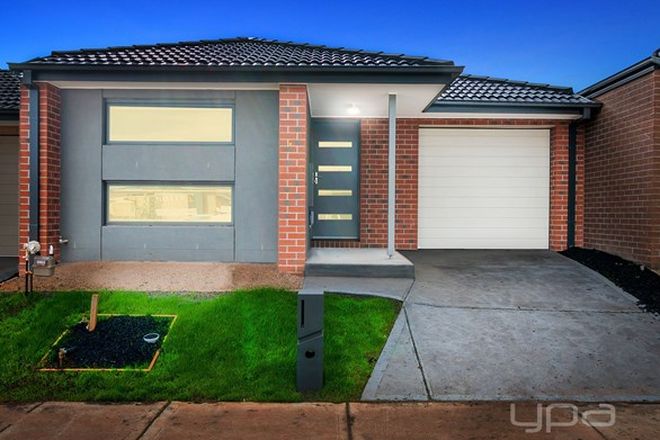 Picture of 30 Bristol Street, STRATHTULLOH VIC 3338