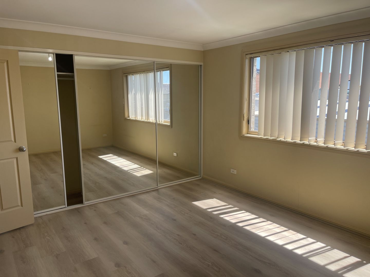 103 TORRENS STREET, Canley Heights NSW 2166 House For Rent 600