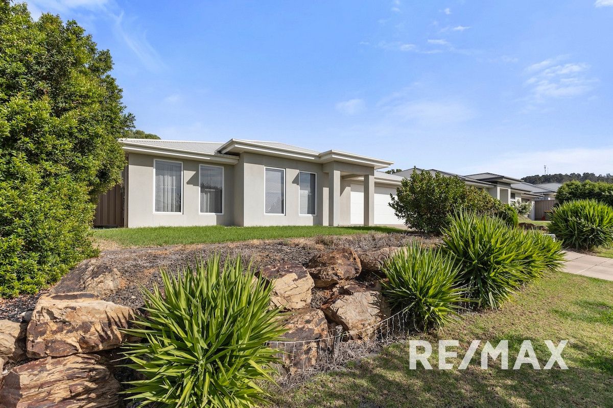 33 Strickland Drive, Boorooma NSW 2650, Image 0