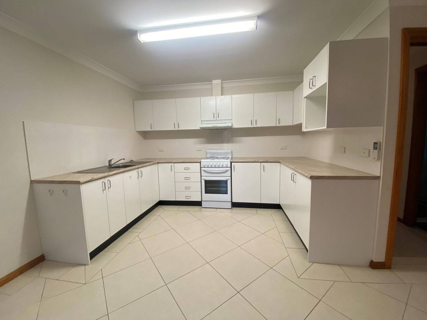 1/4 Glenmore Street, Mudgee NSW 2850 Semidetached For Rent Domain