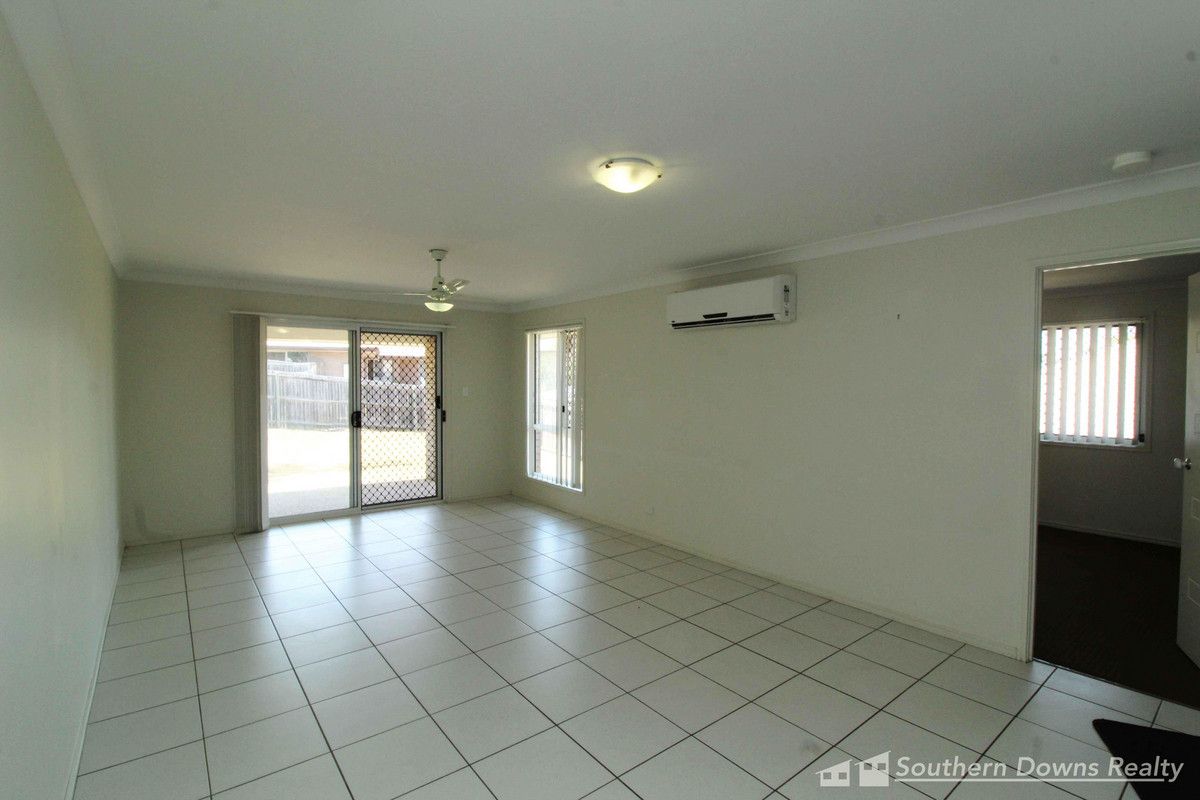 2 bedrooms Duplex in 2/27 Horsman Road WARWICK QLD, 4370