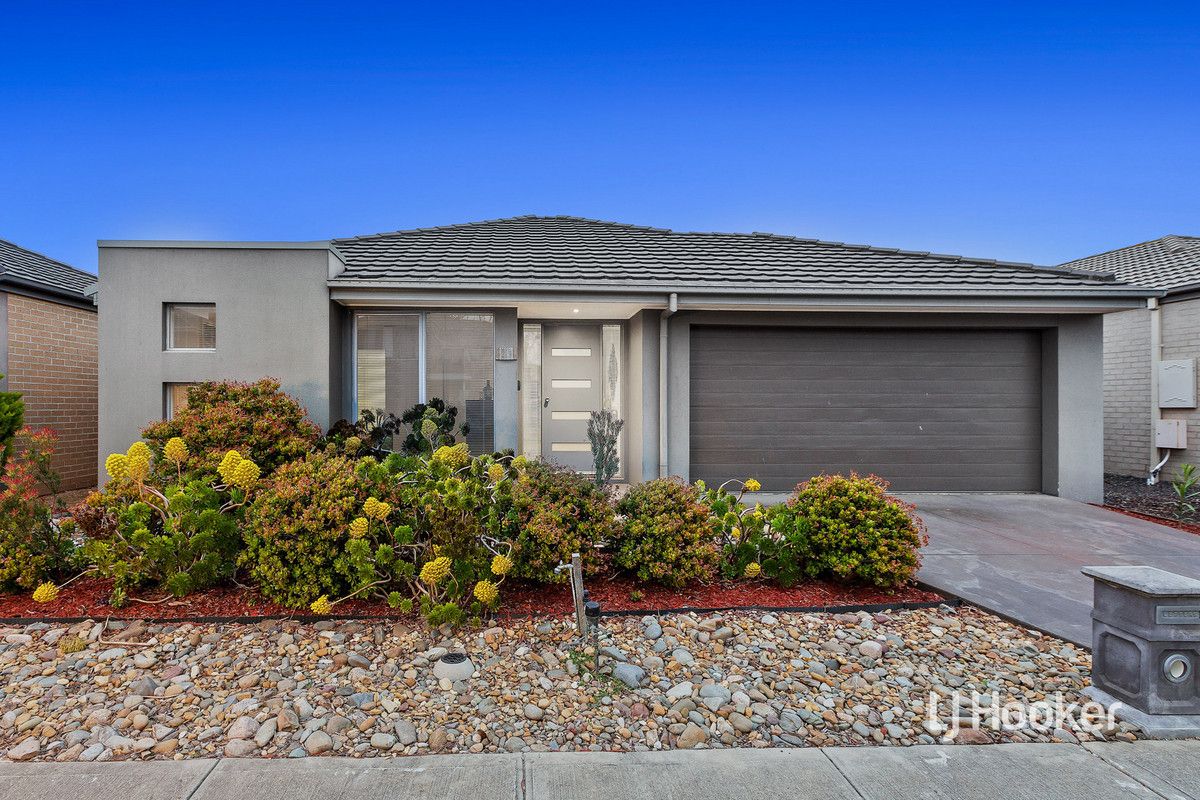 4 bedrooms House in 23 Aruba Avenue POINT COOK VIC, 3030