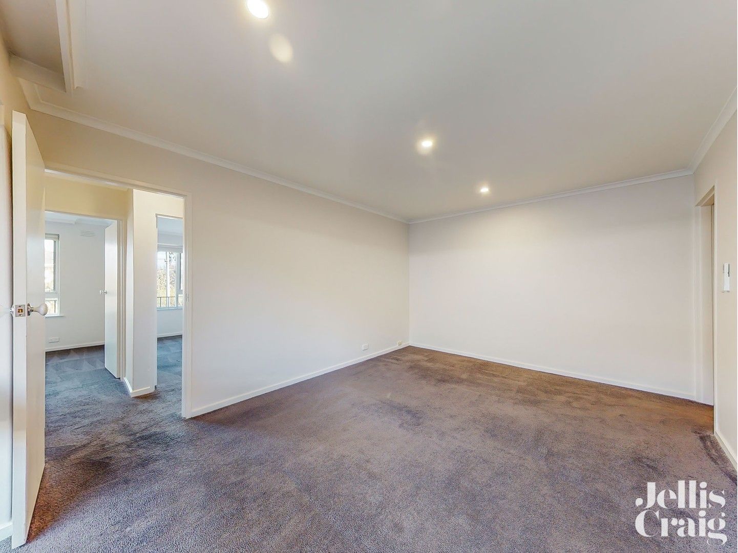 2 bedrooms Apartment / Unit / Flat in 5/1299 Glen Huntly Road CARNEGIE VIC, 3163