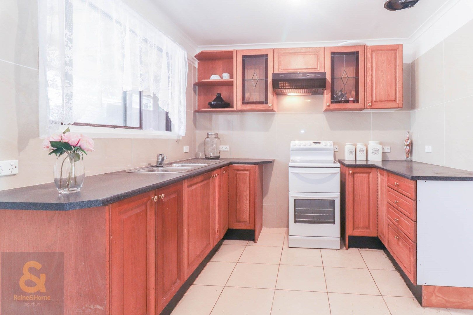 3 bedrooms House in 4/74-76 Parliament Road MACQUARIE FIELDS NSW, 2564