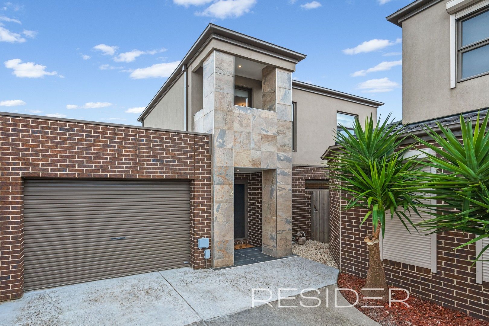 2/9 Kumara Circuit, South Morang VIC 3752, Image 0