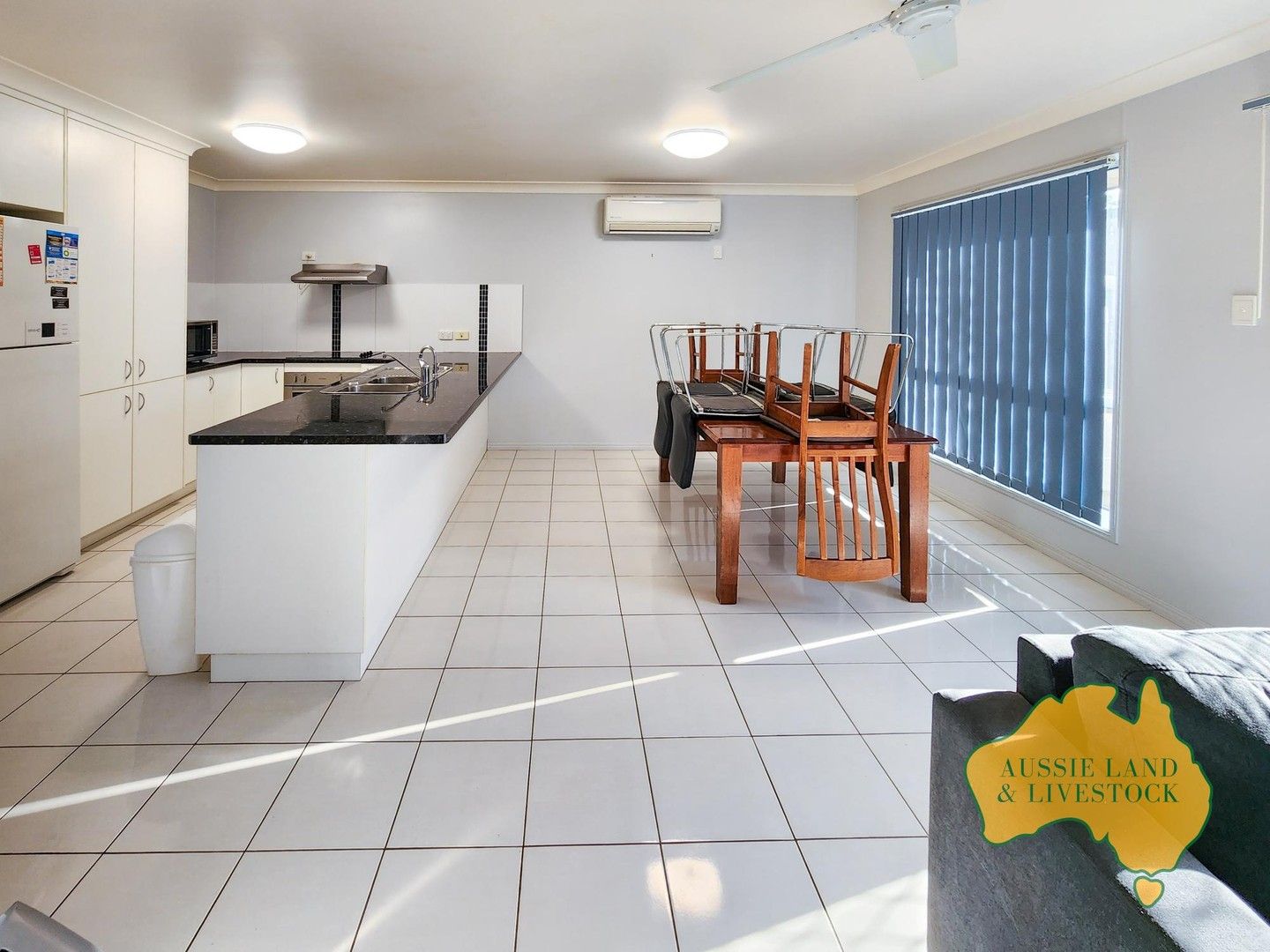 2 bedrooms Apartment / Unit / Flat in  MUNDUBBERA QLD, 4626