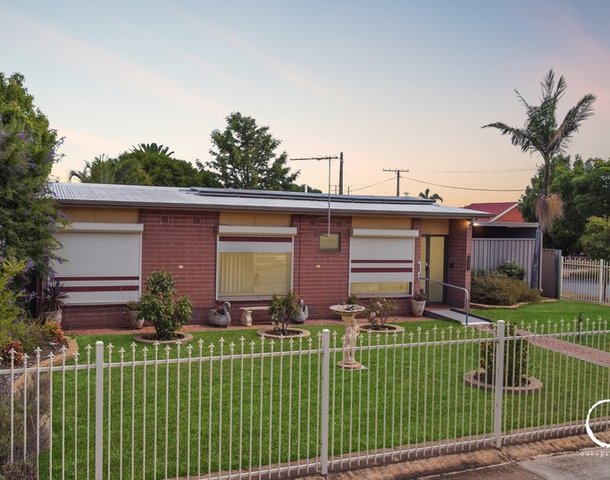 14 Bristol Crescent, Taperoo SA 5017