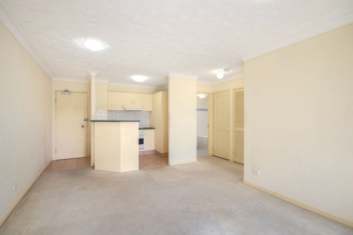 2/27 Dutton Street, Coolangatta QLD 4225 Apartment For Rent Domain