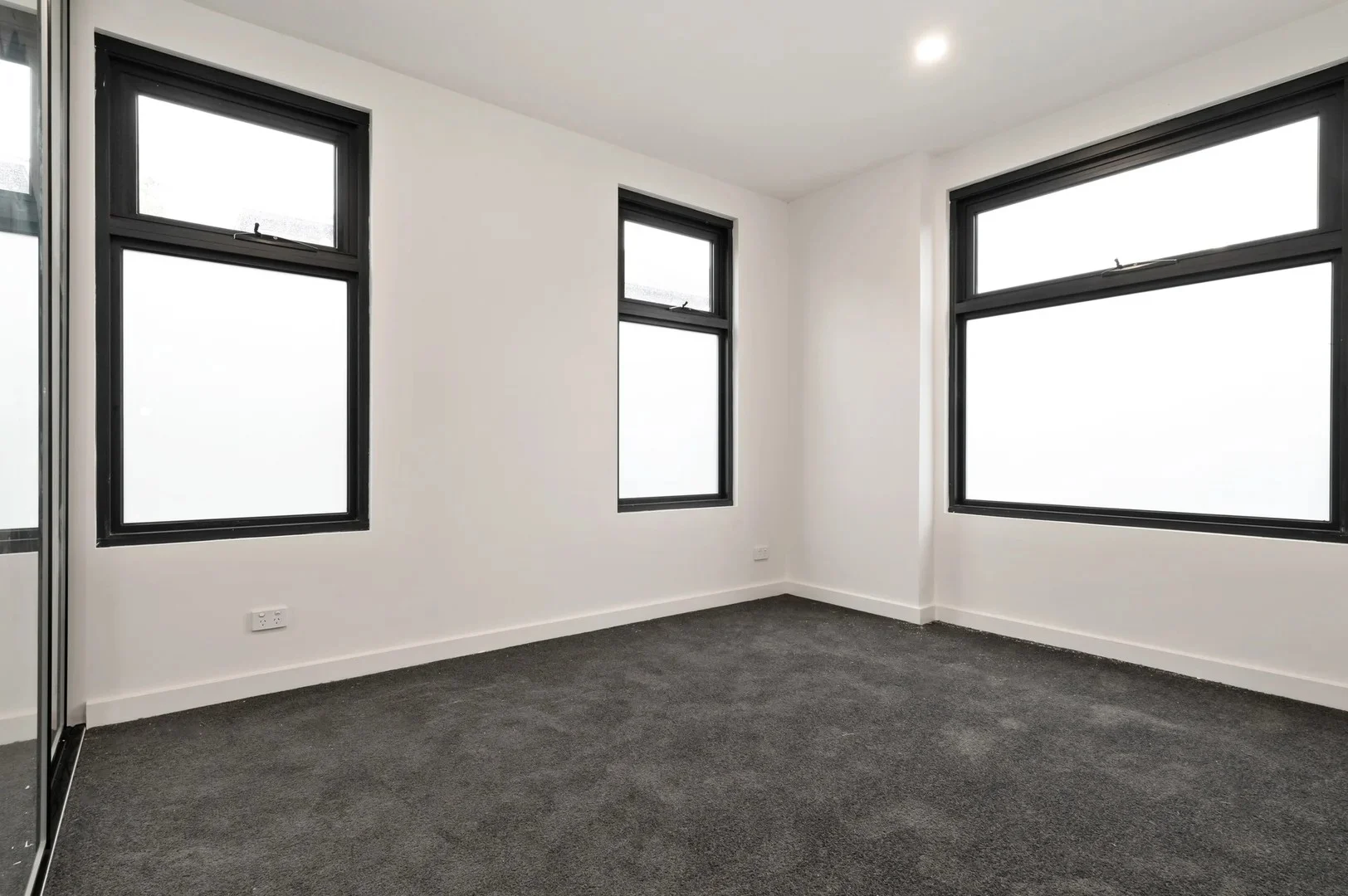 Additional image 4 of 109/14-16 Springfield Avenue, Croydon VIC 3136