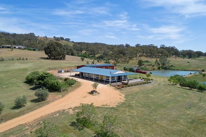 Picture of 140 Gaaschs Road, HARCOURT VIC 3453
