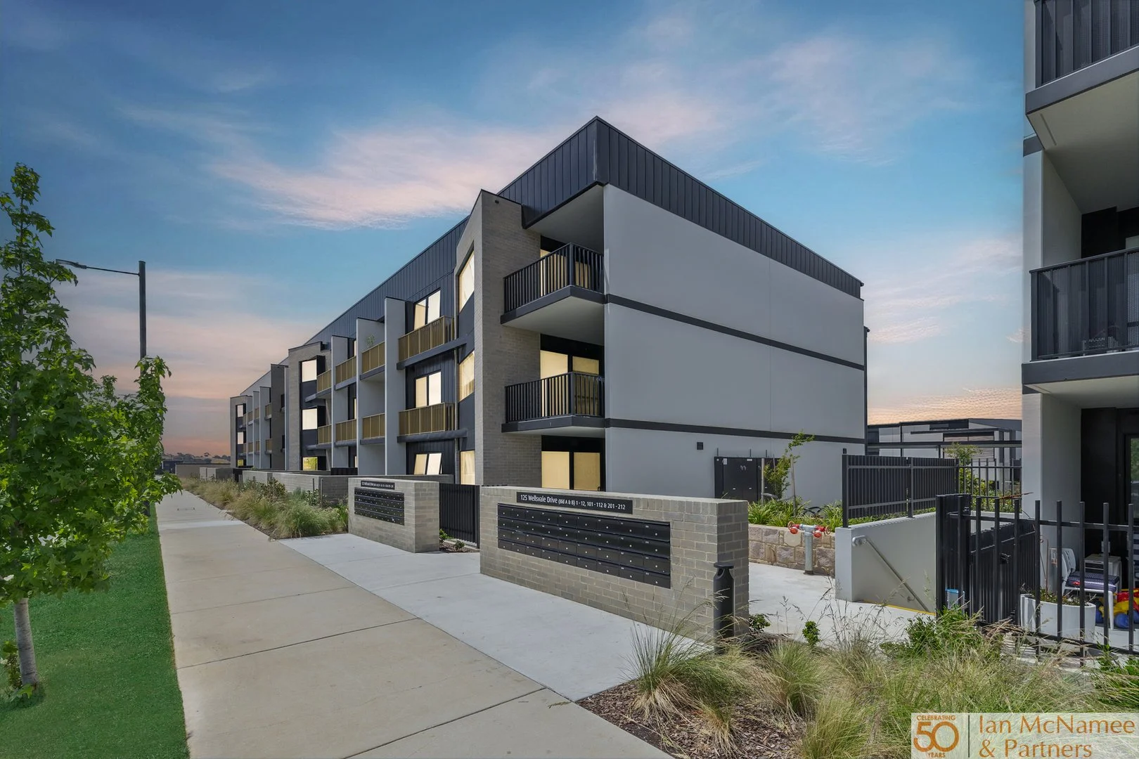 22/125 Wellsvale Drive, Googong NSW 2620