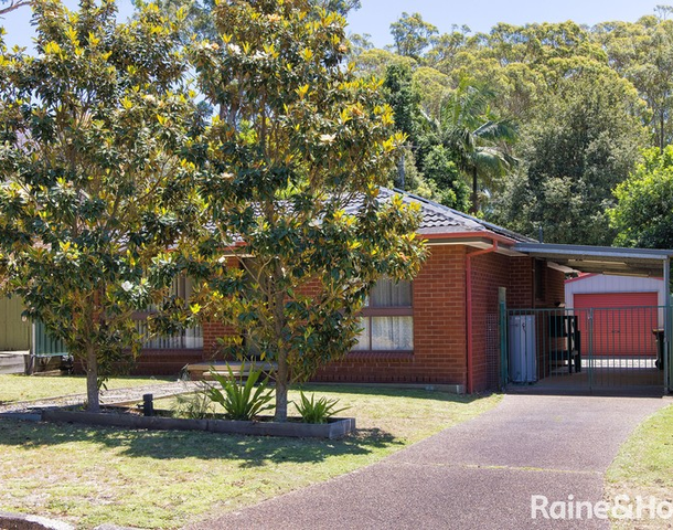 6 Paroa Avenue, Lemon Tree Passage NSW 2319