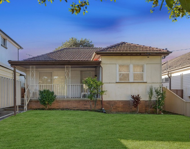 32 Karuah Street, Greenacre NSW 2190