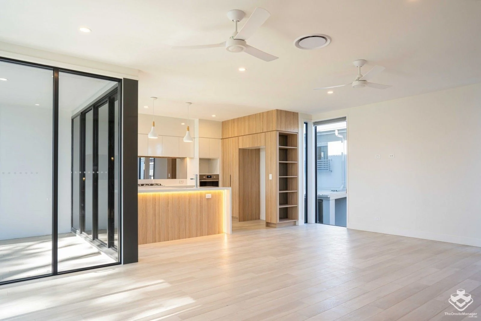 Additional image 4 of ID:21173988/35 Sorrento Street, Wynnum West QLD 4178