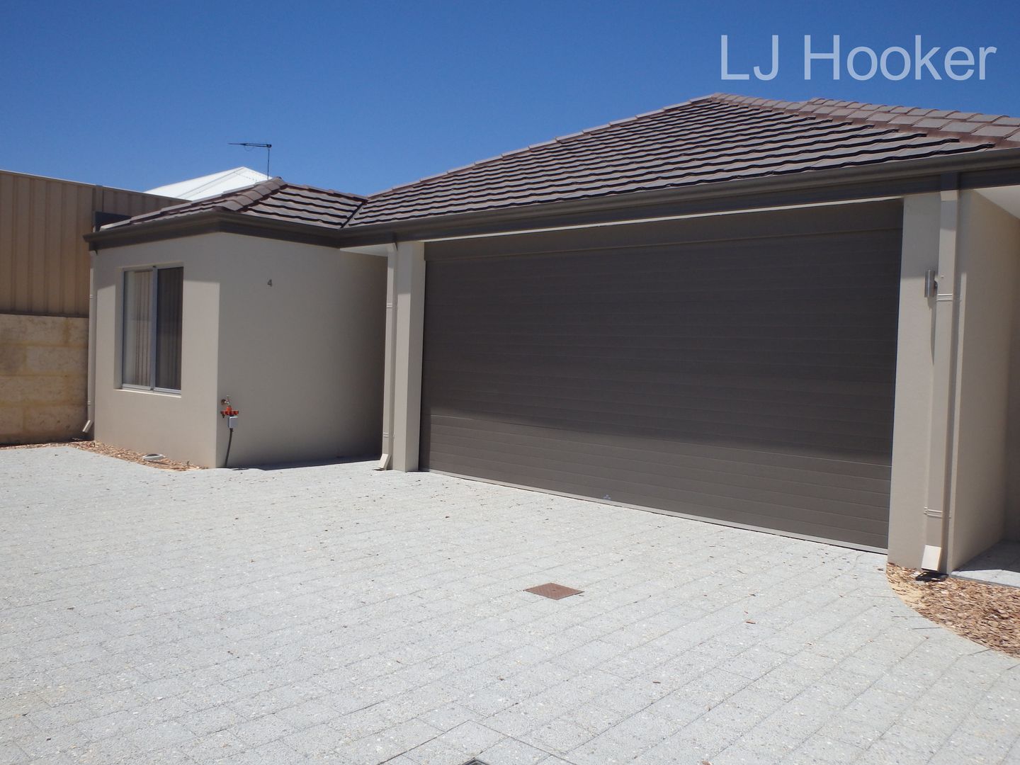 3 bedrooms House in 4/37 Maiden Way BALDIVIS WA, 6171