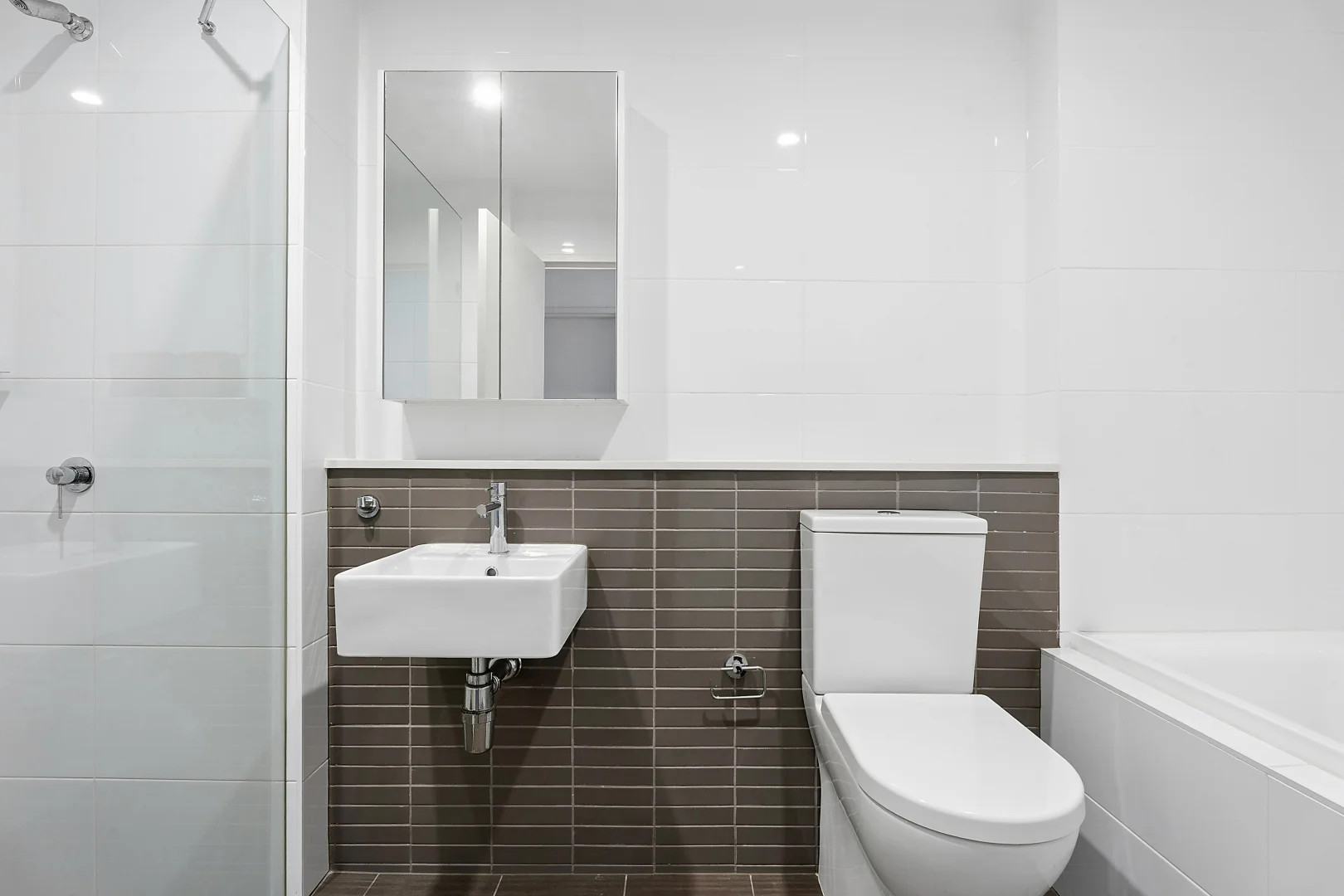 Additional image 6 of 102/11C Mashman Avenue, Kingsgrove NSW 2208