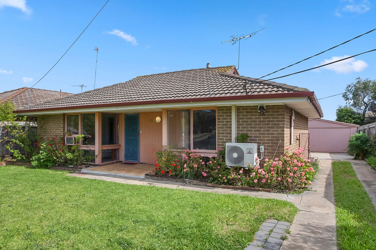 13 Heatherlea Crescent, Keilor East VIC 3033, Image 0