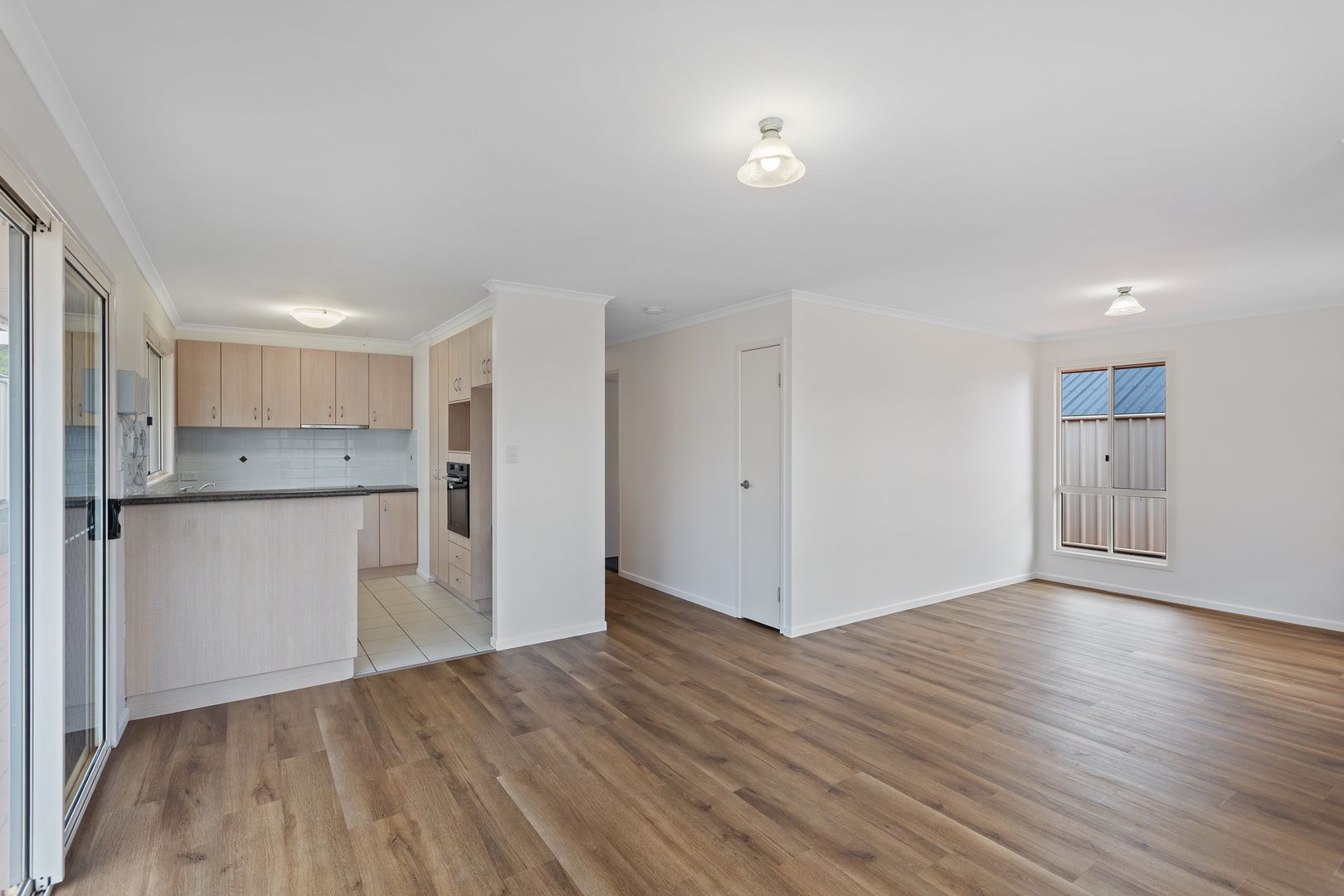 30/303 Spring Street, Kearneys Spring QLD 4350, Image 2