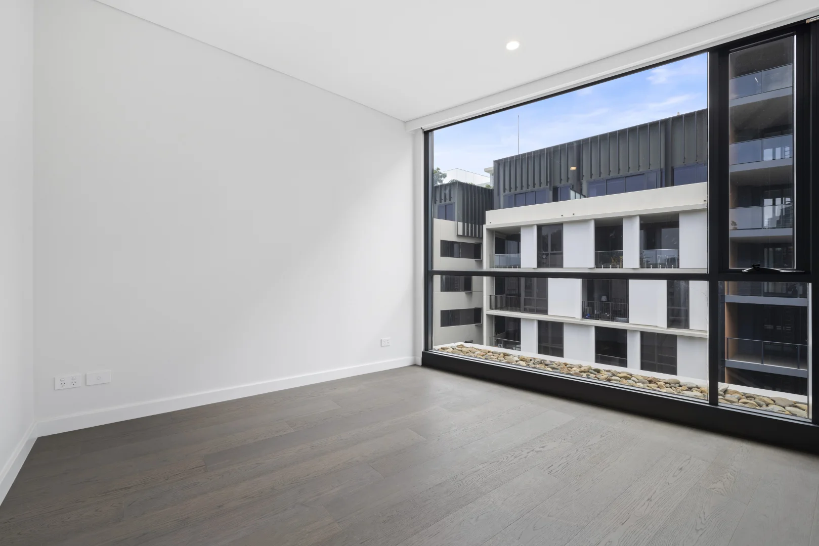 Additional image 10 of B810A/7 Hinchcliffe Place, Zetland NSW 2017