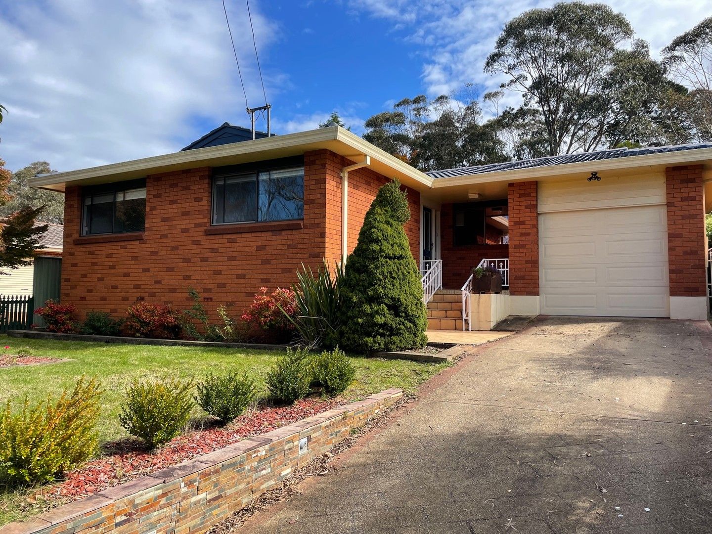 3 bedrooms House in 18 David Street WENTWORTH FALLS NSW, 2782