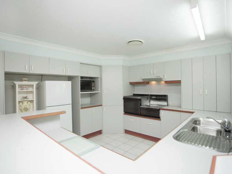 2 Bahama Place, Tuncurry NSW 2428, Image 2