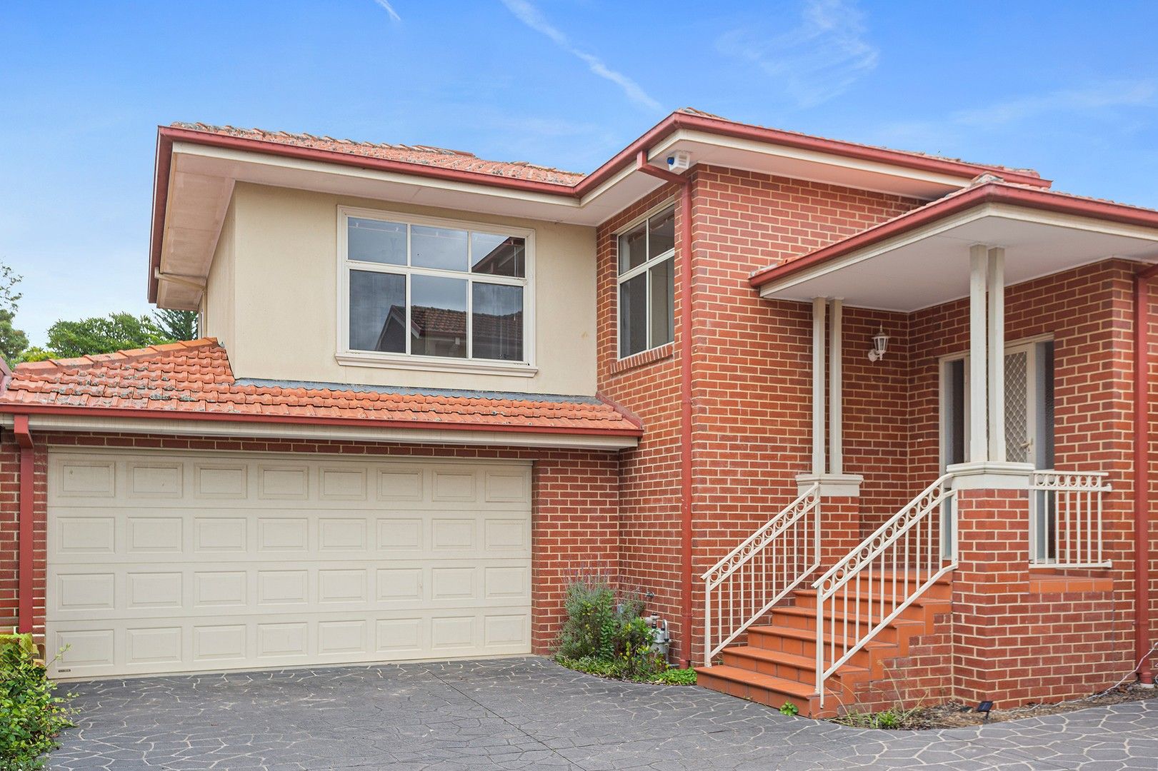 3 bedrooms Apartment / Unit / Flat in 3/57 Yarra Street HEIDELBERG VIC, 3084