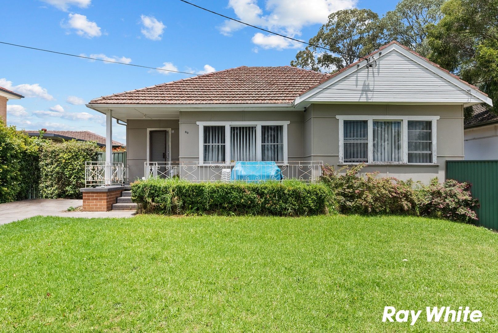 5 bedrooms House in 80 & 80A Lucas Road SEVEN HILLS NSW, 2147