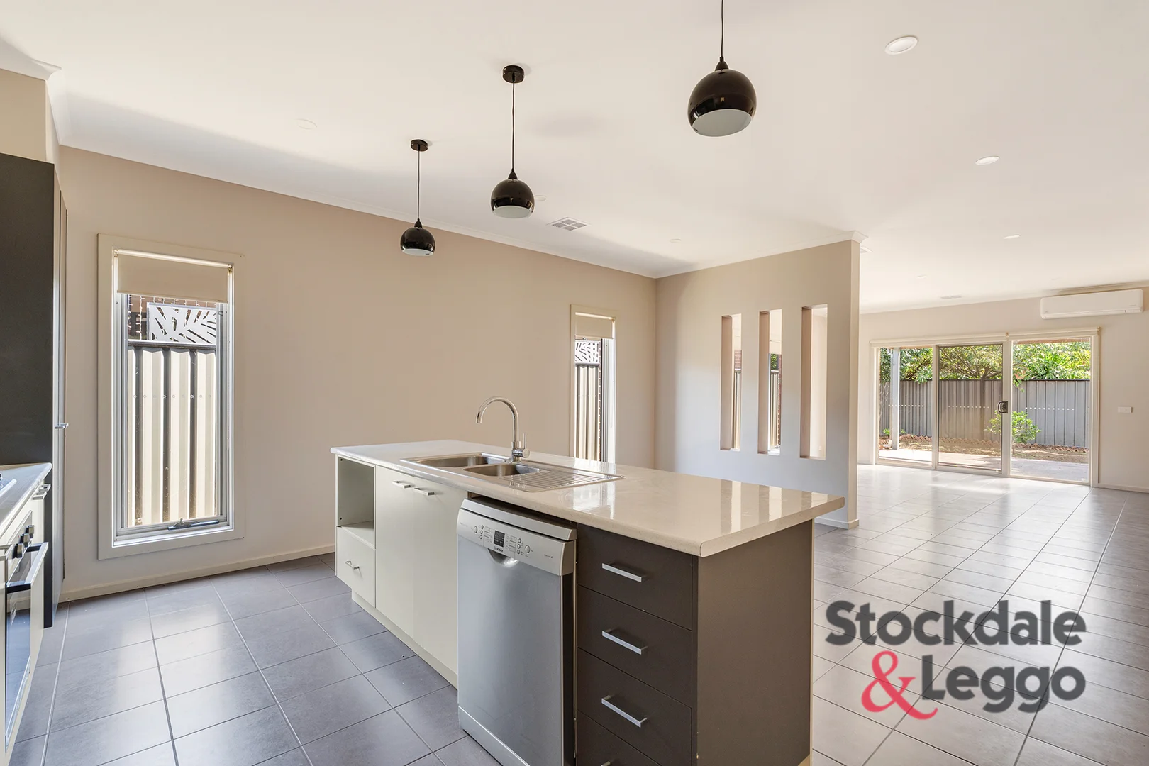 Additional image 4 of 10 Highbury Circuit, Craigieburn VIC 3064