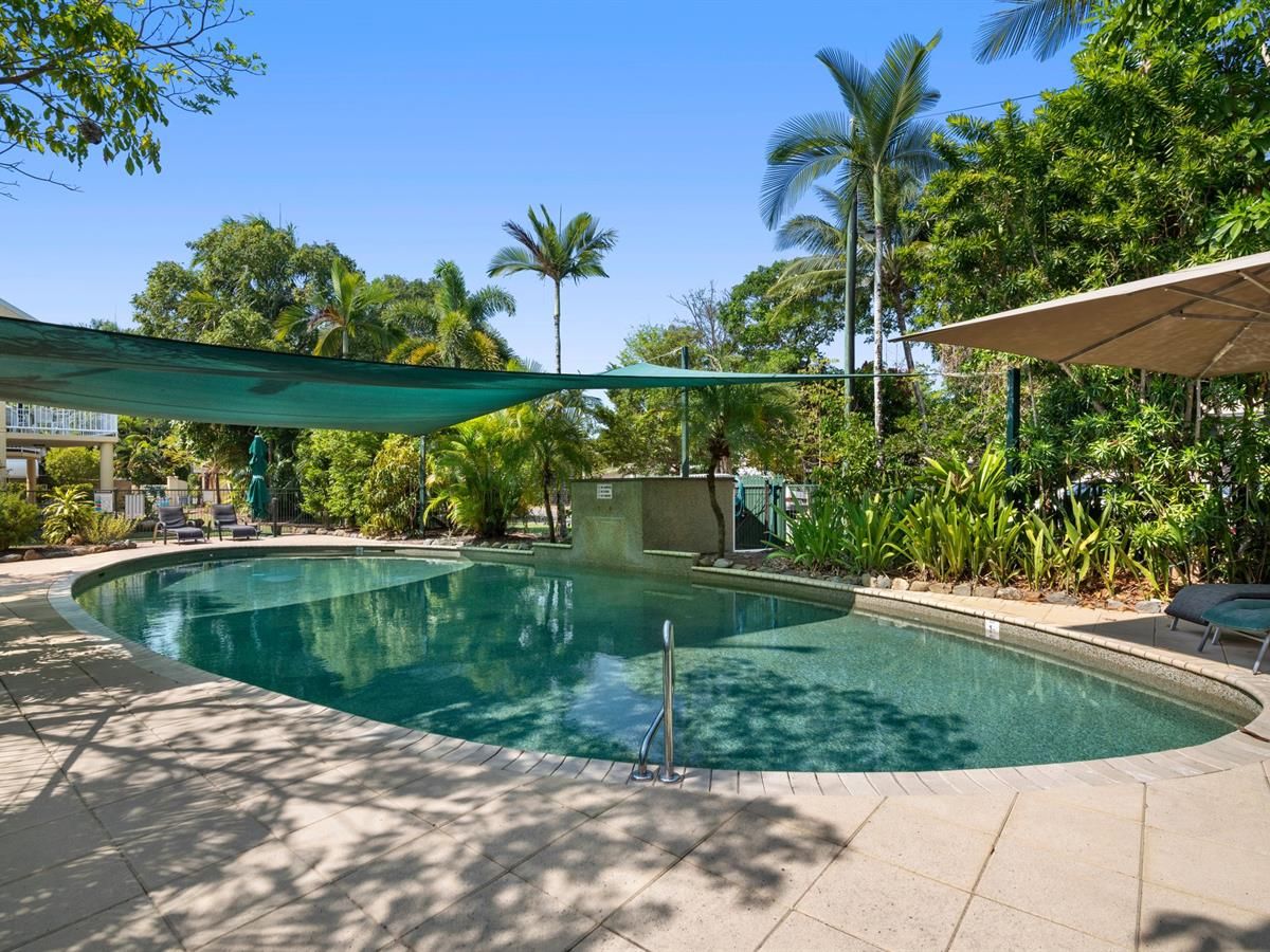 27/1-19 Poinciana Street, Holloways Beach QLD 4878, Image 2