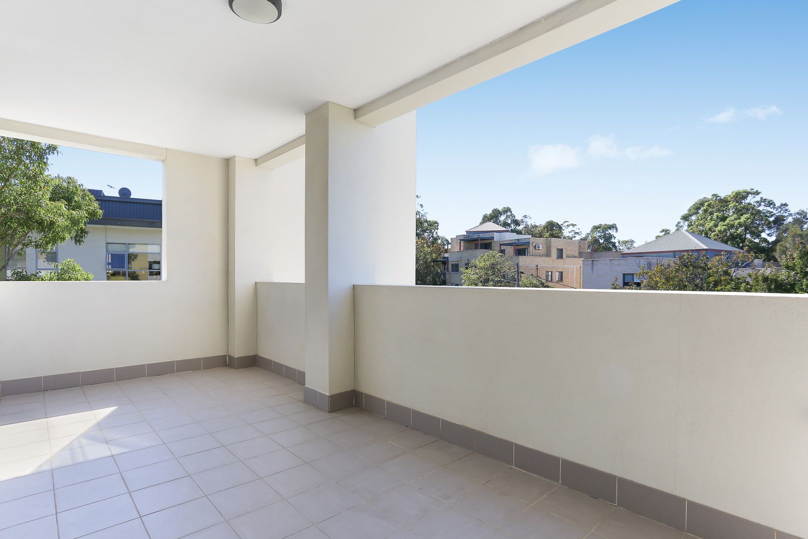 301/53 Merton Street, Sutherland NSW 2232, Image 2