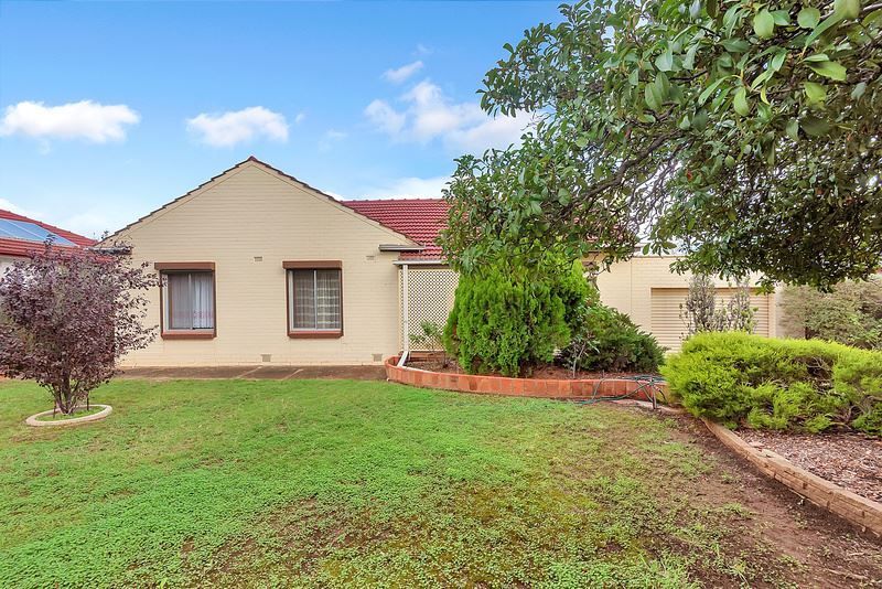 8 Sandleheath Road, Elizabeth Grove SA 5112, Image 0