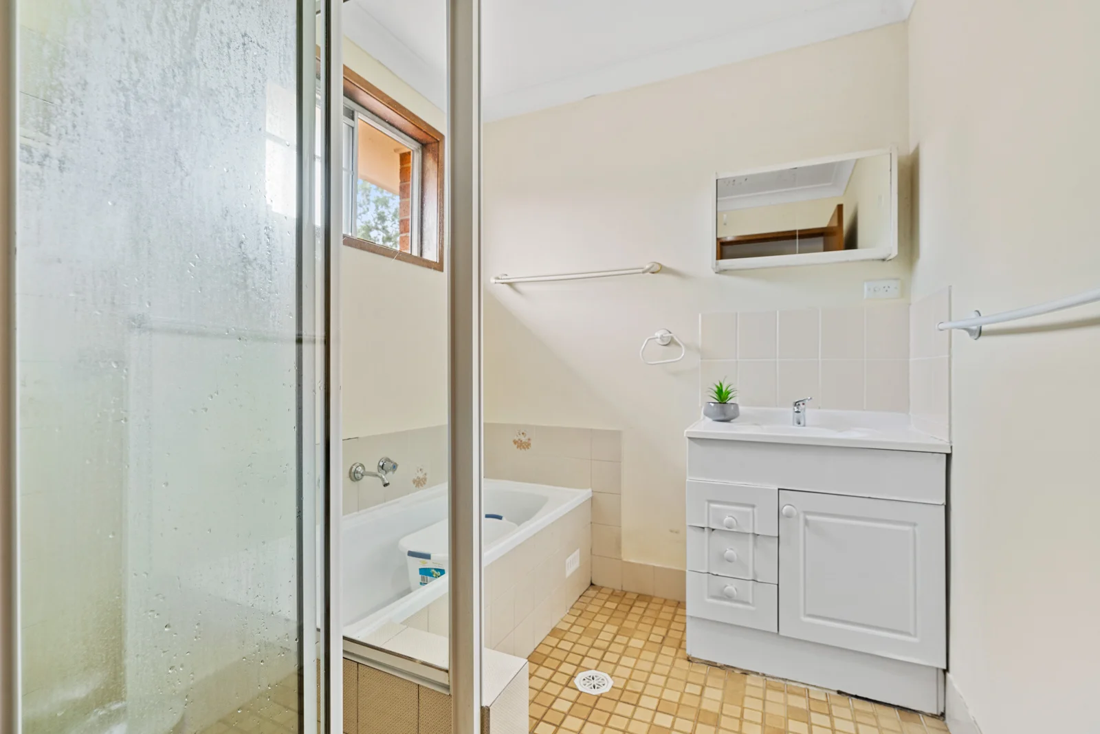 Additional image 7 of 19/212-222 Harrow Road, Glenfield NSW 2167