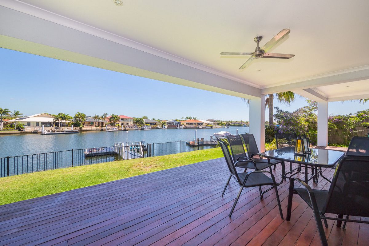 99 voyagers drive banksia beach