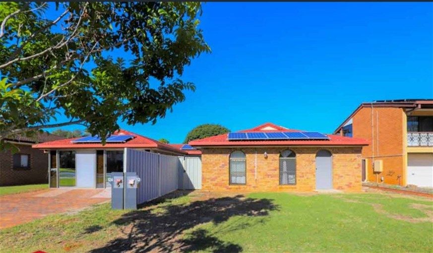 1 bedrooms Apartment / Unit / Flat in 12B Angophora Street ROBERTSON QLD, 4109