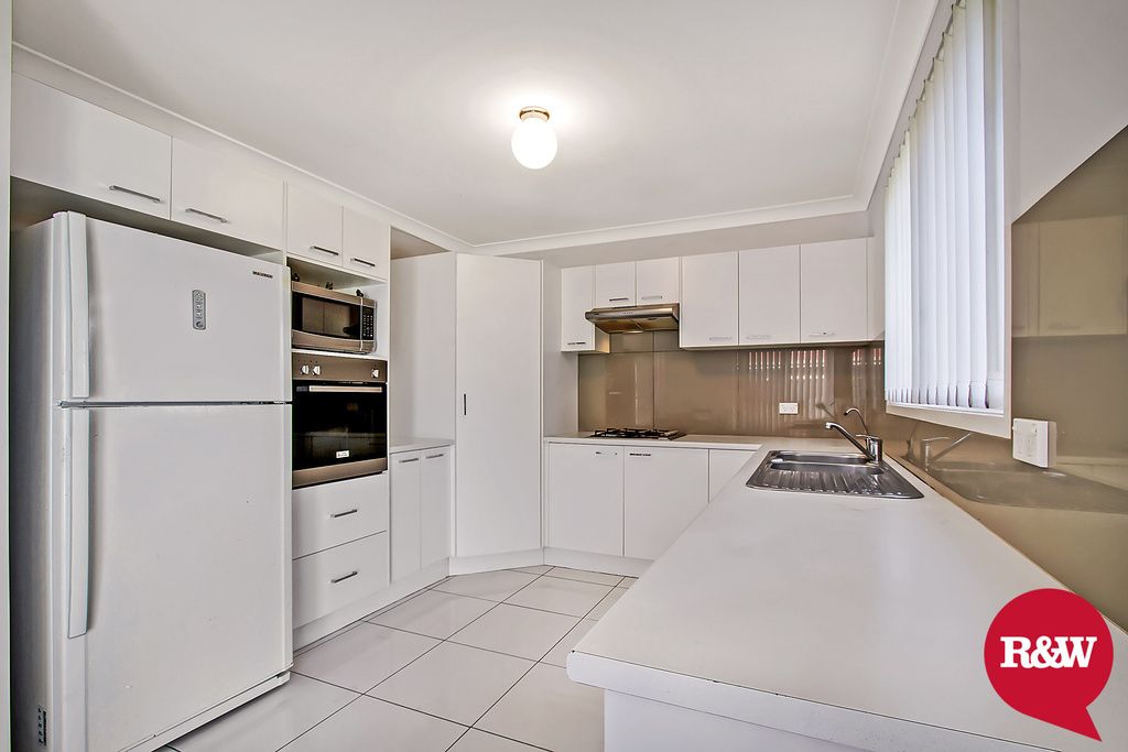 3 Lindley Square, Bidwill NSW 2770, Image 2