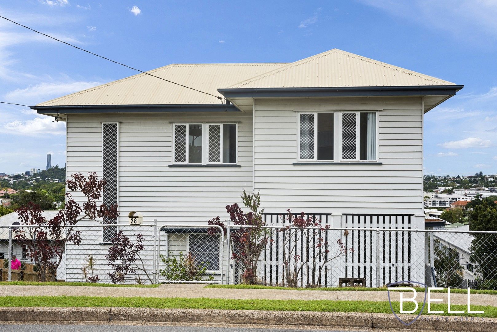 3 bedrooms House in 28 Winnam Street STAFFORD QLD, 4053