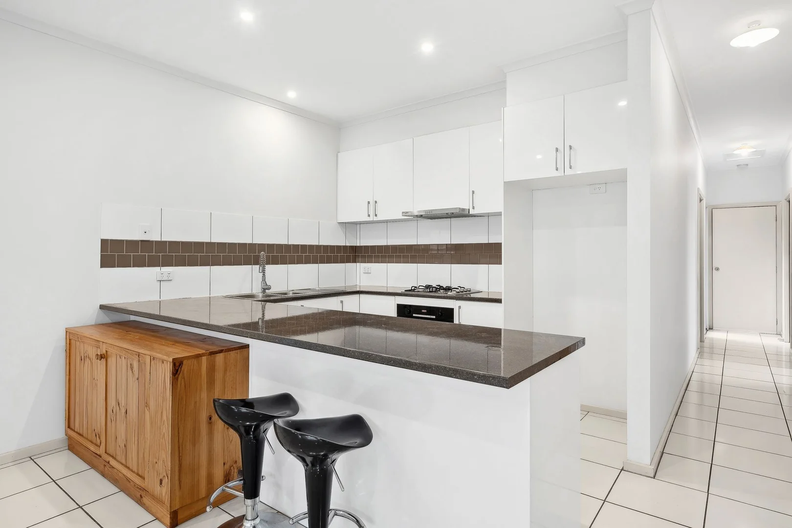 Additional image 2 of 2A Russell Street, Newtown VIC 3220