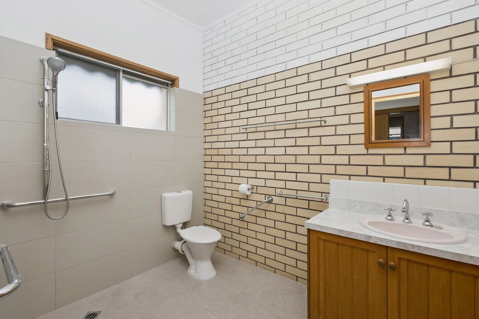 Additional image 6 of 2/5 Day Street, East Bendigo VIC 3550